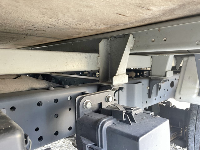 日産アトラス平ボディ小型（2t・3t）[写真22]