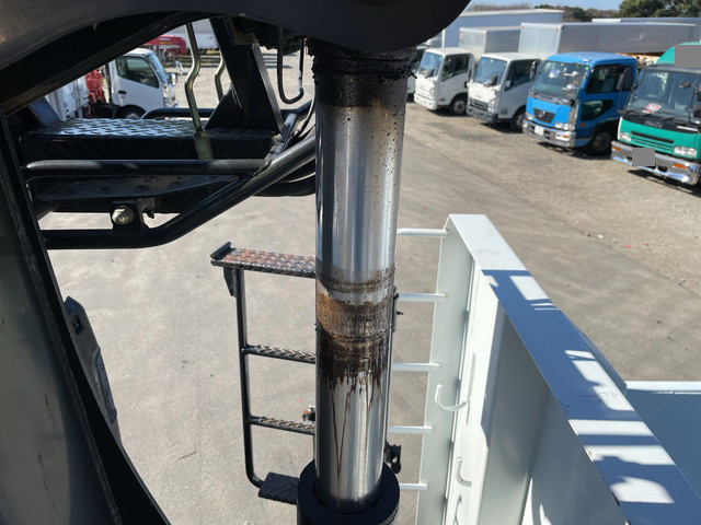 いすゞフォワードヒアブクレーン増トン（6t・8t）[写真15]