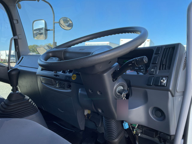 いすゞフォワードヒアブクレーン増トン（6t・8t）[写真31]