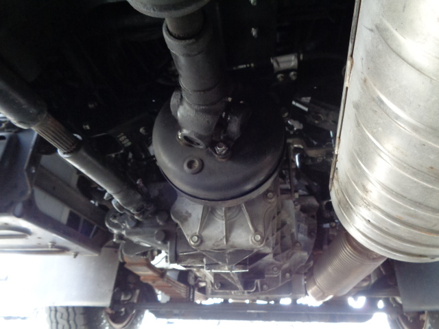 三菱ふそうキャンターパッカー車（塵芥車）小型（2t・3t）[写真22]