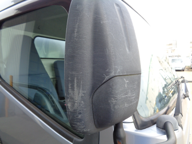 三菱ふそうキャンターパッカー車（塵芥車）小型（2t・3t）[写真27]