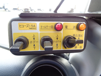 三菱ふそうキャンターパッカー車（塵芥車）小型（2t・3t）[写真32]