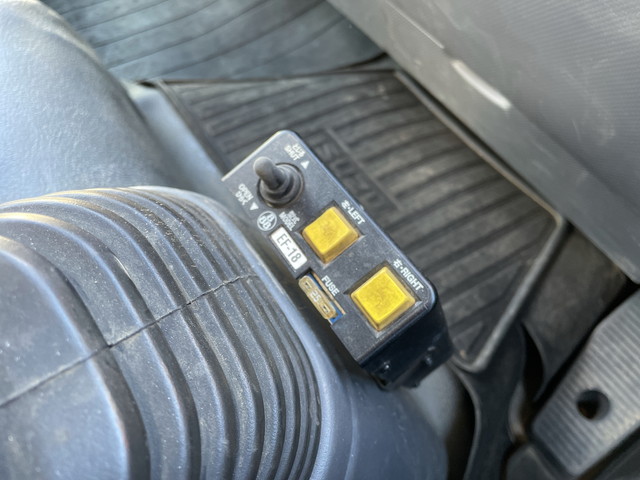 いすゞフォワードダンプ中型（4t）[写真36]