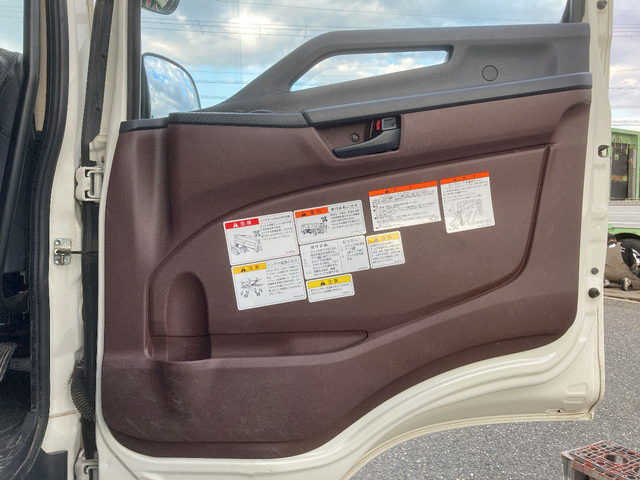 日野レンジャーコンテナ専用車中型（4t）[写真27]