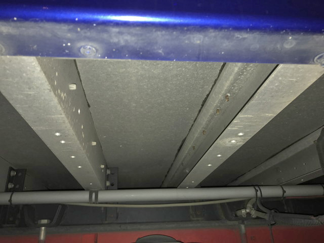 三菱ふそうスーパーグレートアルミウイング大型（10t）[写真21]