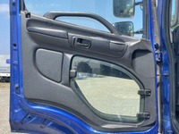 日野プロフィアアルミウイング大型（10t）[写真28]