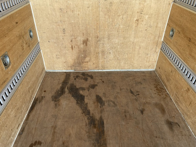 トヨタダイナアルミバン小型（2t・3t）[写真11]