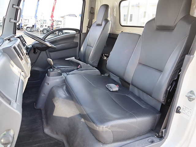 いすゞエルフ平ボディ小型（2t・3t）[写真21]