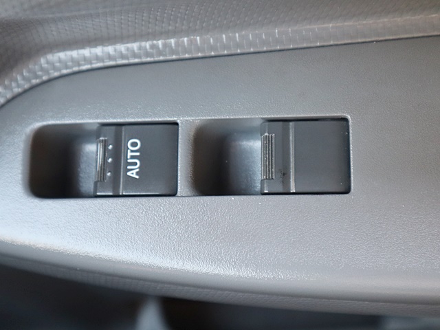 いすゞエルフ平ボディ小型（2t・3t）[写真29]