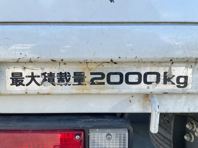 いすゞエルフ平ボディ小型（2t・3t）[写真16]