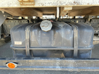 いすゞエルフ平ボディ小型（2t・3t）[写真19]