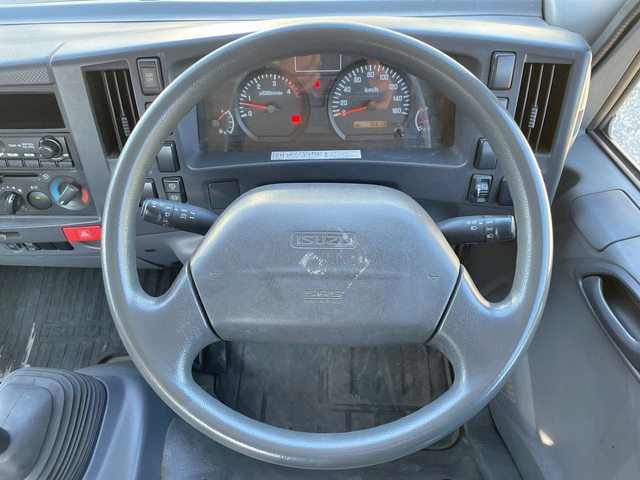 いすゞエルフ平ボディ小型（2t・3t）[写真36]