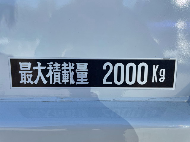 いすゞエルフ平ボディ小型（2t・3t）[写真10]