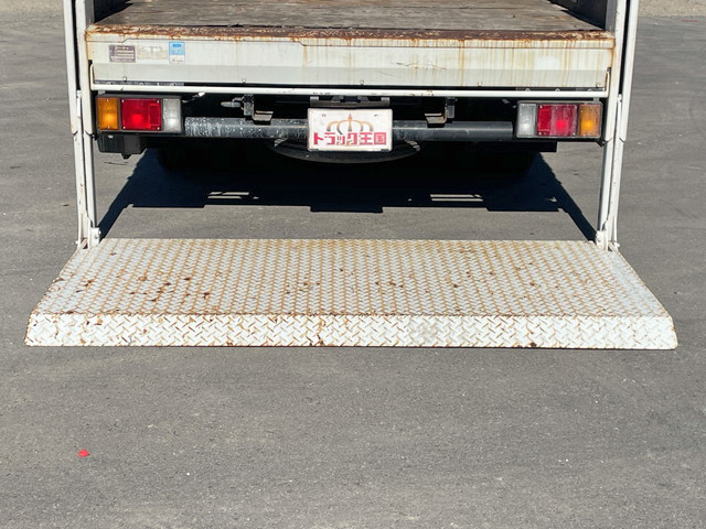 いすゞエルフ平ボディ小型（2t・3t）[写真17]
