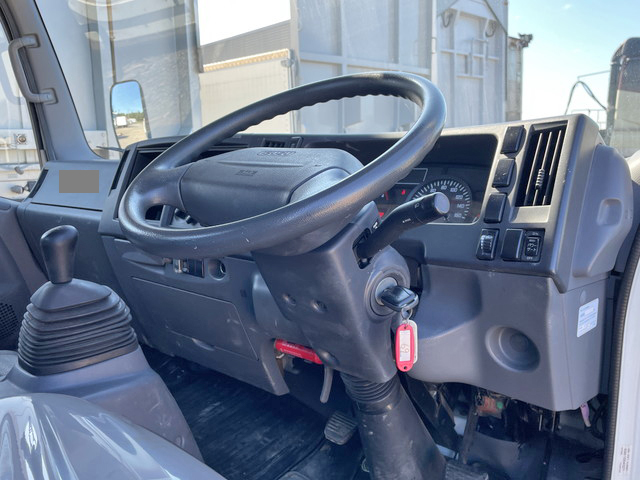 いすゞエルフ平ボディ小型（2t・3t）[写真33]