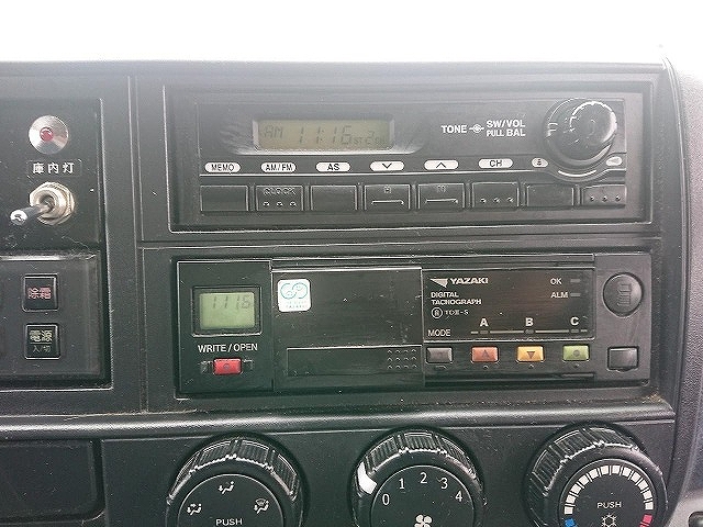 三菱ふそうキャンター冷凍車（冷蔵車）小型（2t・3t）[写真21]