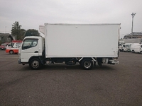 三菱ふそうキャンター冷凍車（冷蔵車）小型（2t・3t）[写真06]