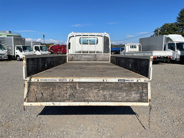 いすゞエルフ平ボディ小型（2t・3t）[写真10]