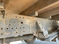 いすゞエルフ平ボディ小型（2t・3t）[写真20]