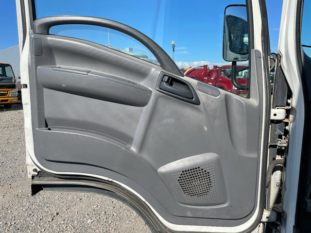 いすゞエルフ平ボディ小型（2t・3t）[写真26]