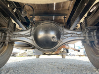 いすゞフォワード平ボディ中型（4t）[写真16]