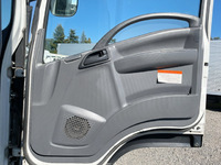 いすゞフォワード平ボディ中型（4t）[写真22]