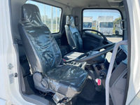 いすゞフォワード平ボディ中型（4t）[写真24]