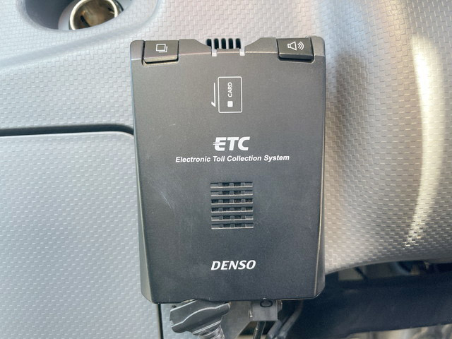 いすゞフォワード平ボディ中型（4t）[写真32]