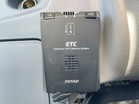 いすゞフォワード平ボディ中型（4t）[写真32]