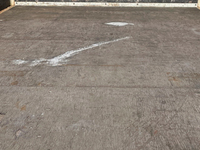 いすゞエルフ平ボディ小型（2t・3t）[写真13]