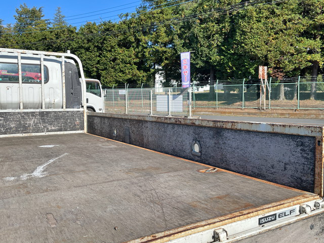 いすゞエルフ平ボディ小型（2t・3t）[写真14]