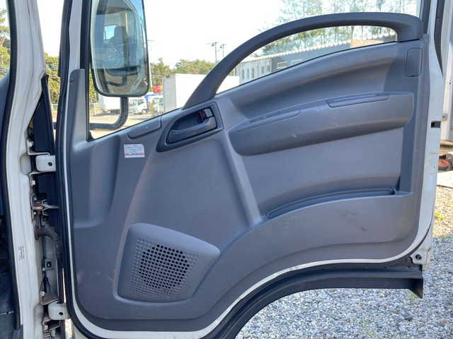 いすゞエルフ平ボディ小型（2t・3t）[写真29]