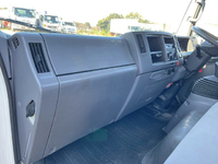 いすゞエルフ平ボディ小型（2t・3t）[写真33]