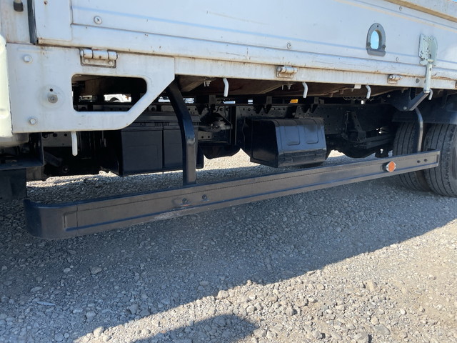 いすゞエルフ平ボディ小型（2t・3t）[写真20]