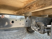 いすゞエルフ平ボディ小型（2t・3t）[写真23]