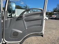 いすゞエルフ平ボディ小型（2t・3t）[写真31]