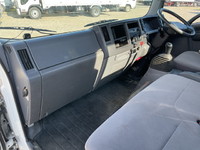 いすゞエルフ平ボディ小型（2t・3t）[写真34]