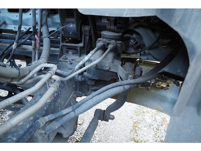 UDトラックスコンドルクレーン4段中型（4t）[写真21]