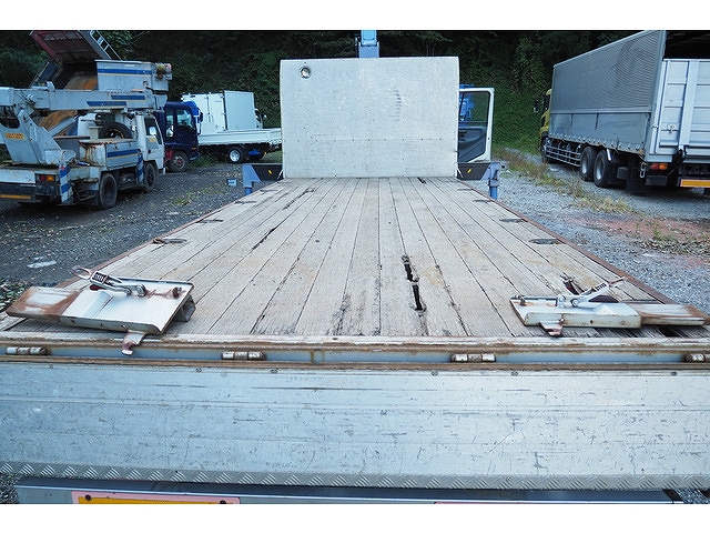 UDトラックスコンドルクレーン4段中型（4t）[写真28]