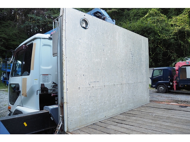 UDトラックスコンドルクレーン4段中型（4t）[写真29]