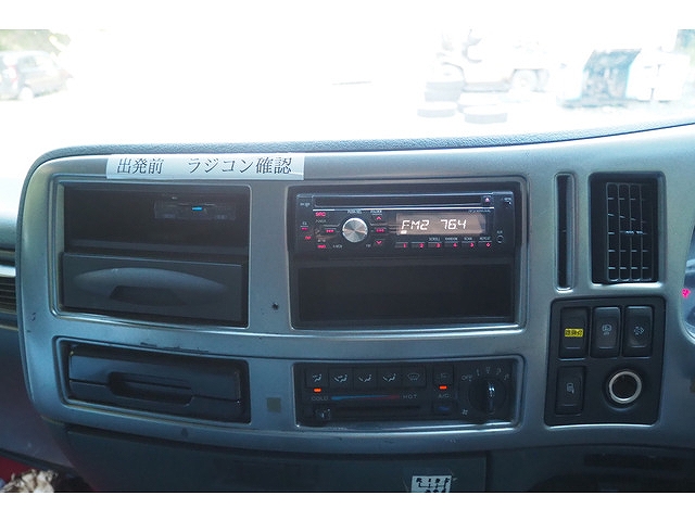 UDトラックスコンドルクレーン4段中型（4t）[写真36]