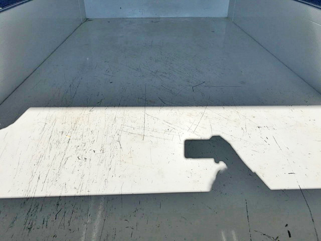 三菱ふそうキャンターダンプ小型（2t・3t）[写真12]