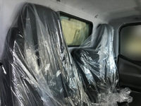 三菱ふそうキャンター平ボディ小型（2t・3t）[写真15]