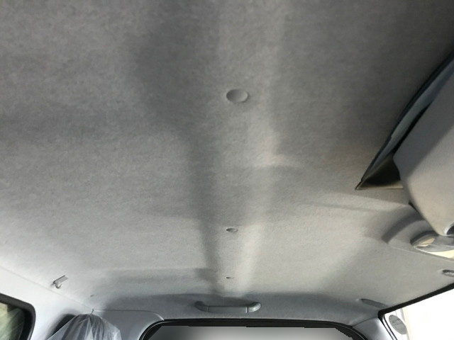 三菱ふそうキャンター平ボディ小型（2t・3t）[写真17]