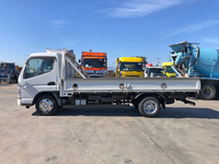 三菱ふそうキャンター平ボディ小型（2t・3t）[写真04]