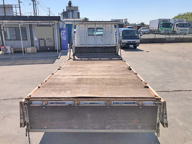 三菱ふそうキャンター平ボディ小型（2t・3t）[写真07]