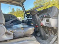 いすゞエルフパネルバン小型（2t・3t）[写真32]