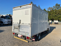 いすゞエルフパネルバン小型（2t・3t）[写真02]