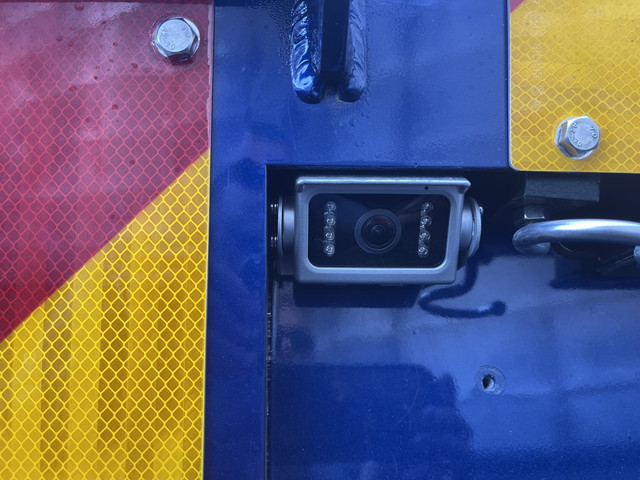 いすゞギガセルフクレーン4段大型（10t）[写真39]