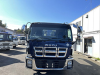 いすゞギガセルフクレーン4段大型（10t）[写真05]